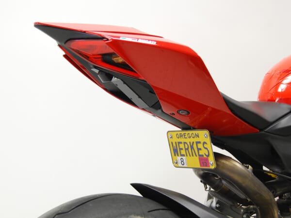 ナンバーインフェンダーレス Ducati 1199パニガーレ Axxl