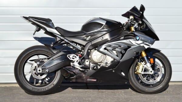 BMW-S1000RR(15-18)のマフラーならテイラーメイド|AxxL