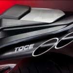 TOCE製目立ち度抜群なYZF-R1(07-08)用マフラー｜AxxL