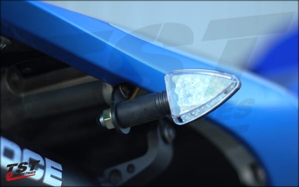 車検対応 シャープなLED リアウインカー CBR600RR/1000RR用｜AxxL