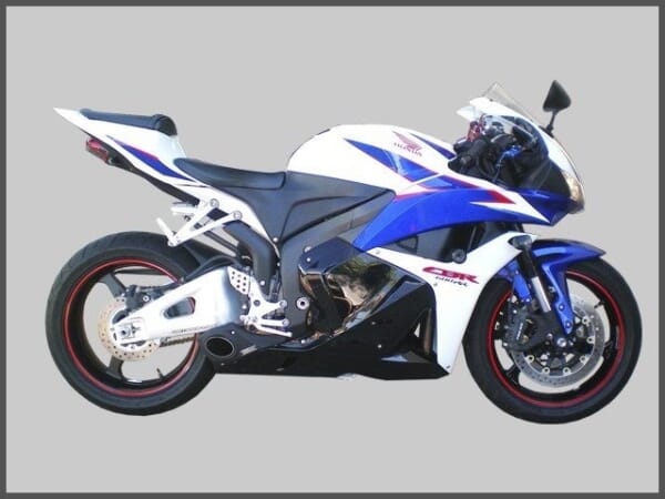 CBR600RR サイド出しマフラー