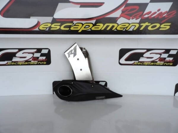 CSRacing製YZF-R1(09-14)用サイド出しマフラー！｜AxxL