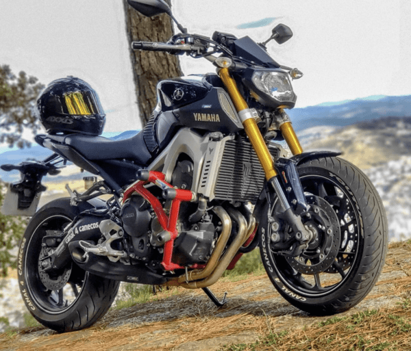 CSRacing製 MT-09 アンダーマウント サイド出しマフラー!|AxxL CSRacing製 MT-09 アンダーマウント サイド出しマフラー!|AxxL