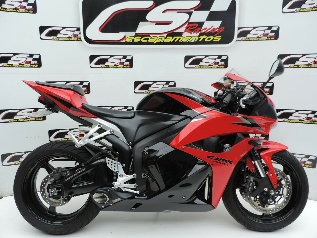 CBR600RR サイド出しマフラー