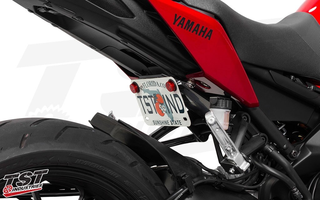 内側にナンバーを移植!MT-09 (17-20)フェンダーレスキット|AxxL