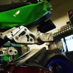 ZX-6R (09-22) 好きなポジションに設定できるアルミサブケージ|AxxL