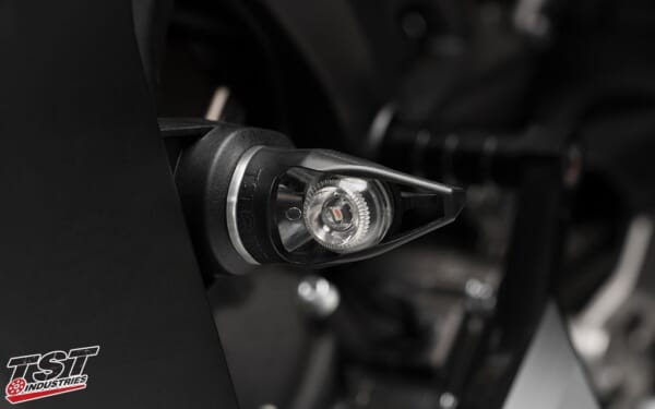 MT09/MT07/FZ1 リング付 LEDウィンカーで昼夜共に目立ちます!|AxxL MT09/MT07/FZ1 リング付 LEDウィンカーで昼夜共に目立ちます!|AxxL