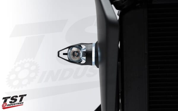 MT09/MT07/FZ1 リング付 LEDウィンカーで昼夜共に目立ちます!|AxxL MT09/MT07/FZ1 リング付 LEDウィンカーで昼夜共に目立ちます!|AxxL