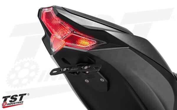 TST Industries ZX-10R (16-23) ウィンカー内蔵 LEDテールライト