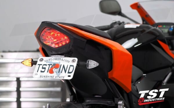 CBR400R用 スタイリッシュ フェンダーレスキット！｜AxxL