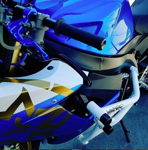 スタント車両には必須 !! クラッチを軽くする EZ PULL クラッチ| AxxL