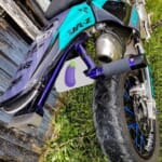 DR-Z400SM- 考え抜いた本気モデルのウィリーバー/サブケージ｜AxxL