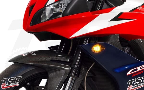 Amazon | TST CBR600RR (13-23) ウィンカー内蔵 LEDテールライト