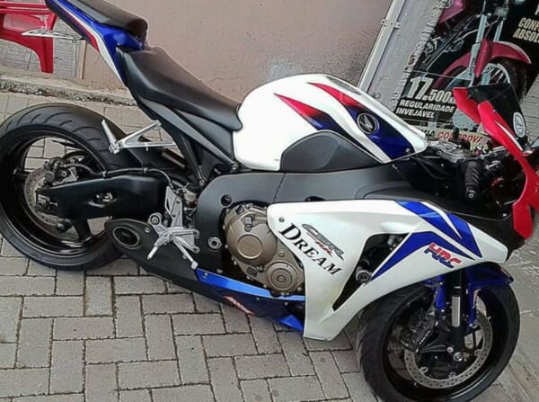 絶番品　貴重　レア　CBR1000RR SC57 ZUMO取付マウント 07 ヤマモトレーシング バイク用マフラー cbr1000rr」の人気商品