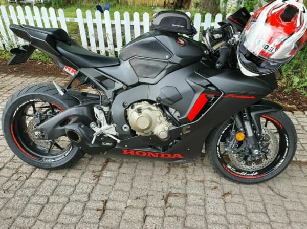 CBR1000RR SC77 2017-2019年式ショートマフラー サイレンサー CBR 1000RR SP2 SC77エキゾーストGPドミネーター