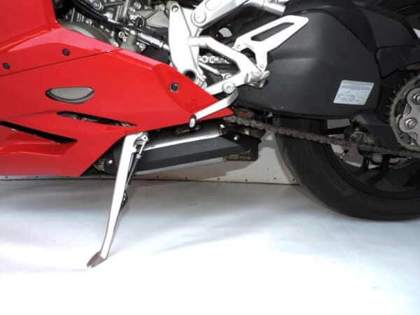 DUCATI1199パニガーレ用 迫力あるサイド出しマフラー!|AxxL DUCATI1199パニガーレ用 迫力あるサイド出しマフラー!|AxxL