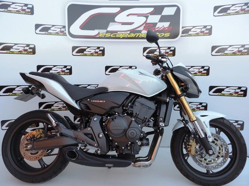 CB600FにMOTOGPのようなサイド出しマフラーでかっこよく!|AxxL