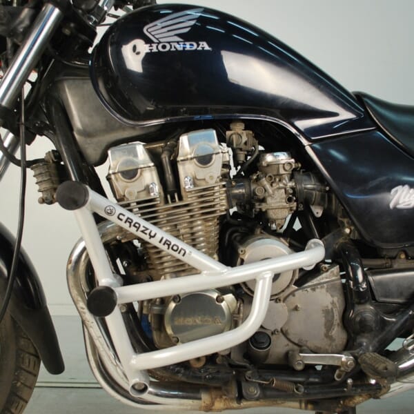 CB750用倒れても傷つかないエンジンガード｜AxxL