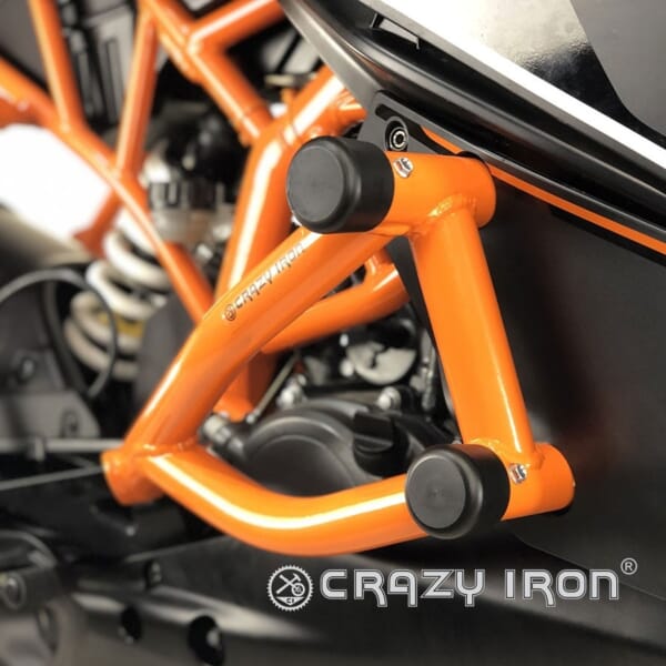 RC125/RC200用倒れても傷つかないエンジンガード｜AxxL