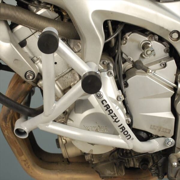 FZ-6S/6N用倒れても傷つかないエンジンガード｜AxxL