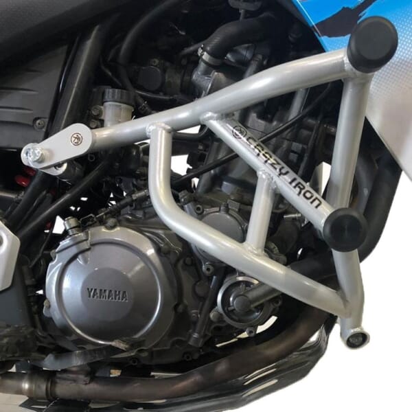 トリッカー　エンジンガード　スタントケージ XG250 TRICKER トリッカー エンジンガード スタントケージ