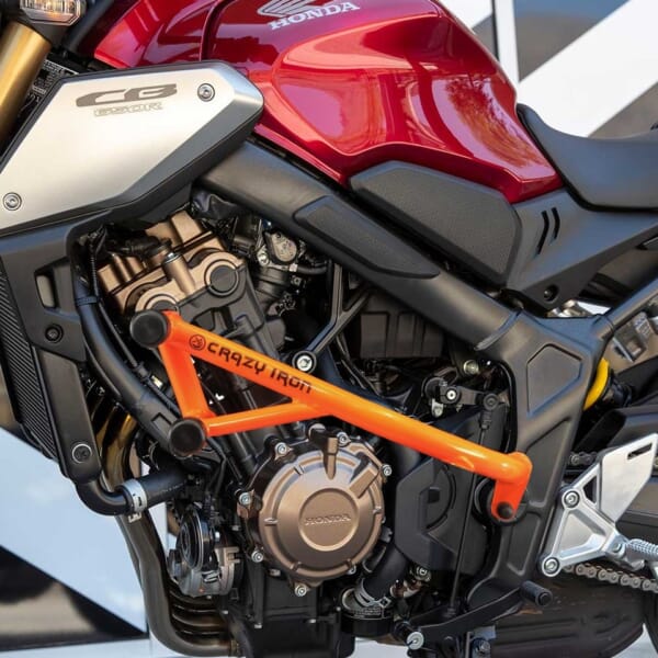 CB650R用スライダー付エンジンガードで車体をガード｜AxxL