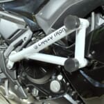 Ninja650/Z650用スライダー付エンジンガードで車体をガード｜AxxL