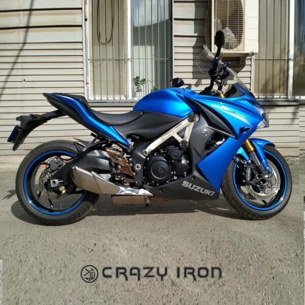 GSX-S1000F用スライダー付エンジンガードで車体をガード｜AxxL