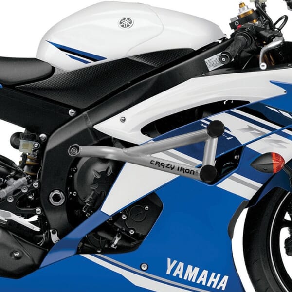 YZF-R6(06-16)用スライダー付エンジンガードで車体をガード｜AxxL