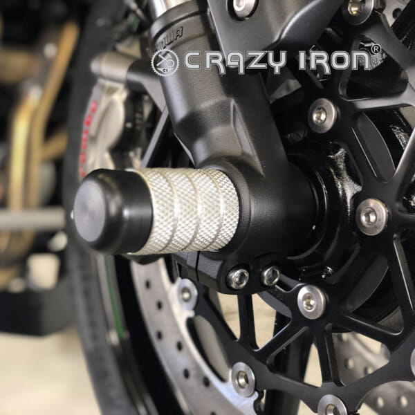 Z1000 (14-)用 スタント用の大型アクスルスライダー|AxxL Z1000 (14-)用 スタント用の大型アクスルスライダー|AxxL