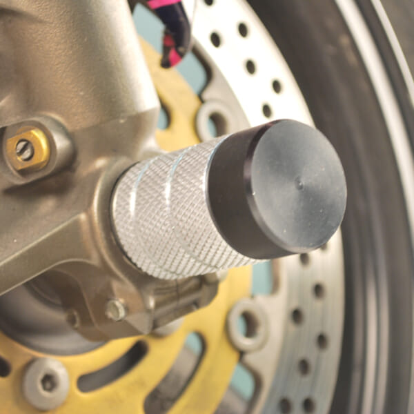 ZX-6R (03-06)用 スタント用の大型アクスルスライダー｜AxxL