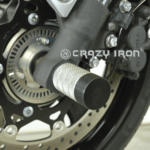 crazy_iron_pegi_v_os_perednego_kolesa_suzuki_gsr750_1