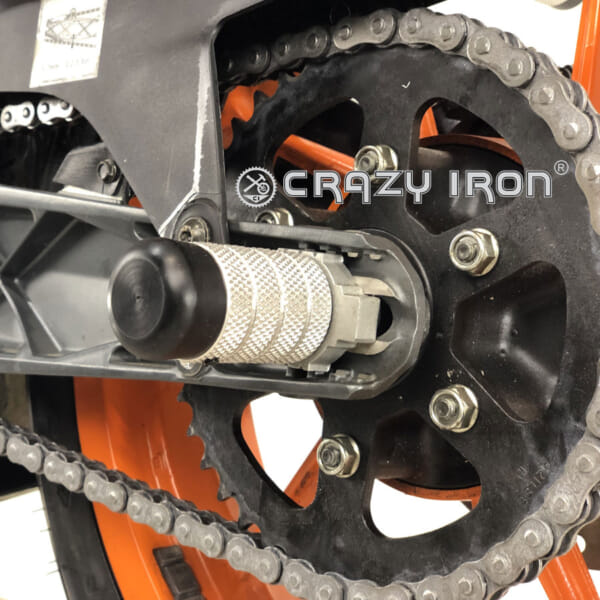 crazy_iron_pegi_v_os_zadnego_kolesa_ktm_rc125_200_250_390