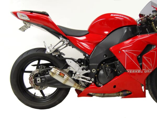 【海外輸入】 スーパーバイク選手権にも使用 マフラー｜AxxL WERKES COMPETITION ジャケット・アウター