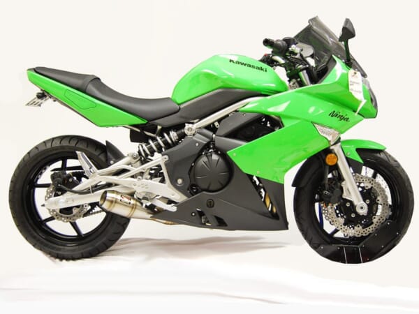 スーパーバイク選手権にも使用 COMPETITION WERKES マフラー｜AxxL