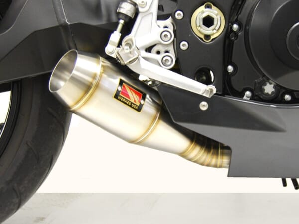 スーパーバイク選手権にも使用 COMPETITION WERKES マフラー｜AxxL
