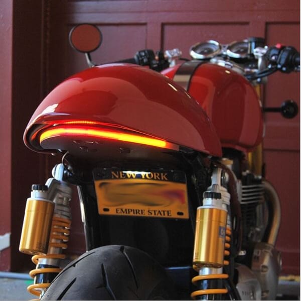 NRC製 Thruxton / 1200R (16-) 用ウインカー内蔵フェンダーレス NRC製 Thruxton / 1200R (16-) 用ウインカー内蔵フェンダーレス