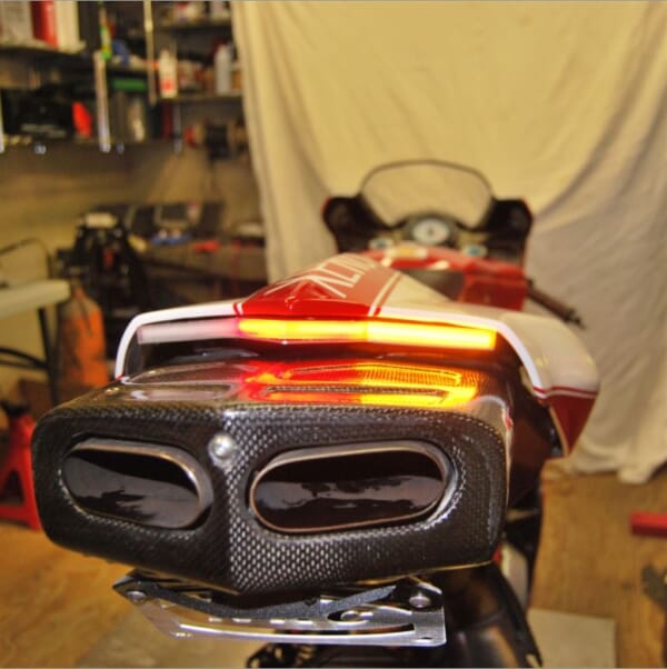 楽天市場】DUCATI 916 ウインカー左 748 996 998 モンスター 900