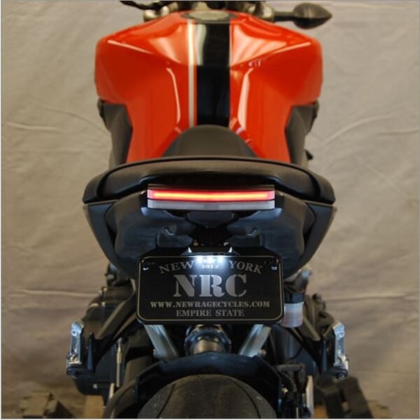 NRC製 FZ-09 / MT-09 (14-16) 用ウインカー内蔵フェンダーレス｜AxxL