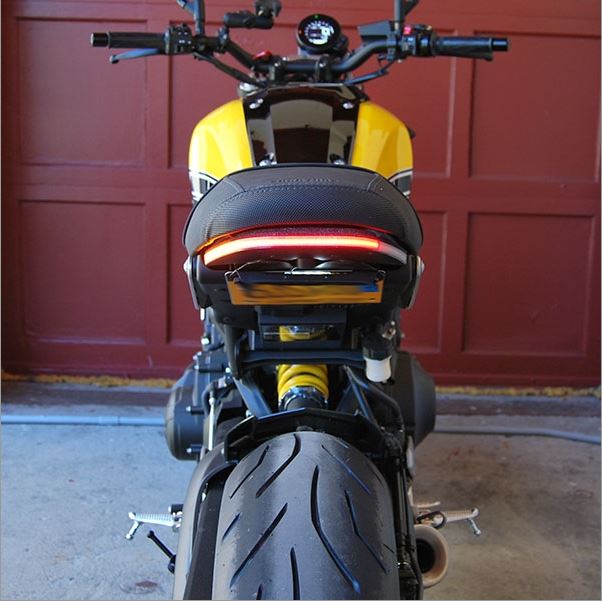 NRC製 XSR 900 用ウインカー内蔵フェンダーレス|AxxL