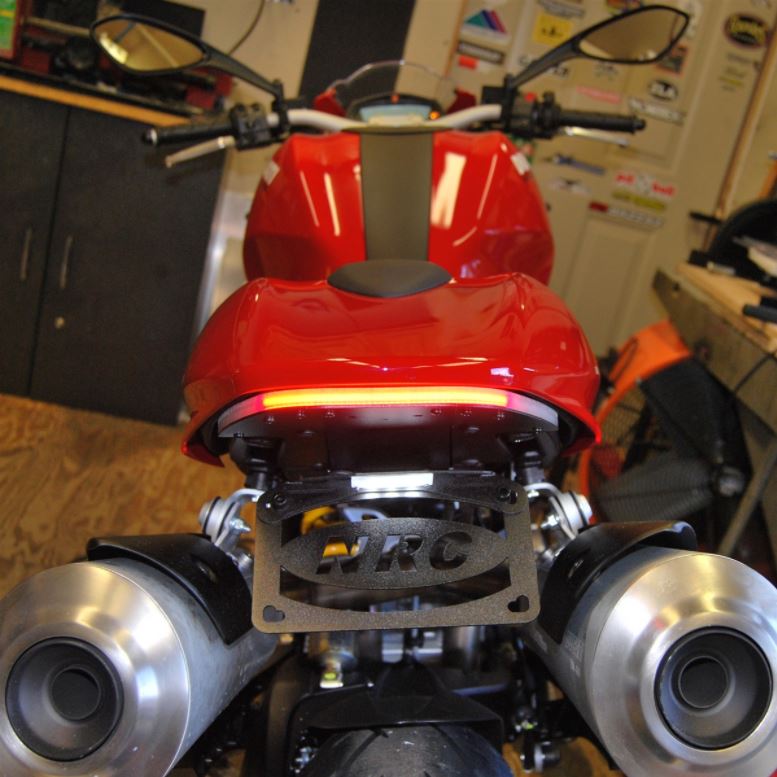 バイクの方向指示器 ドゥカティ モンスター 695 696 796 797