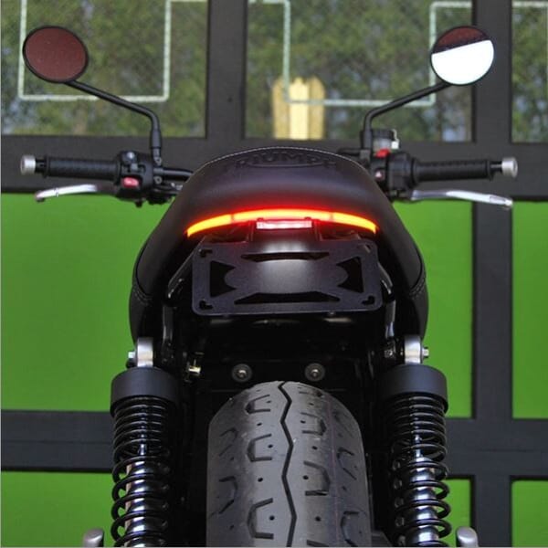 NRC製 Street Twin用ウインカー内蔵フェンダーレス｜AxxL