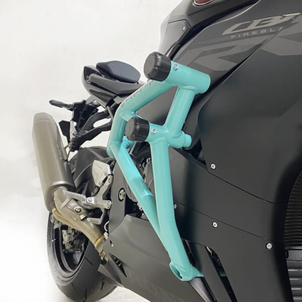 CBR1000RR-R用 倒れても傷つかないスタントケージ｜AxxL