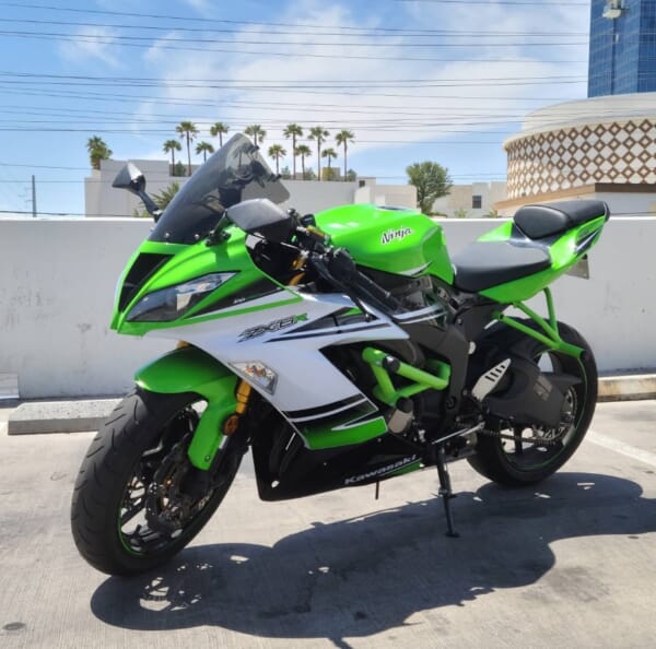 ZX-6R (13-23) デザインが美しいIMPAKTECH製 レースアーマー｜AxxL