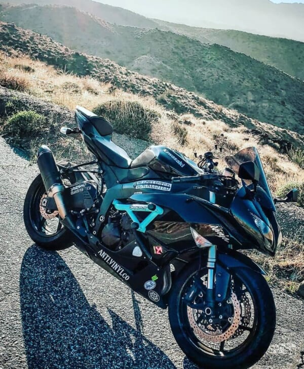 ZX-6R (13-23) デザインが美しいIMPAKTECH製 レースアーマー｜AxxL
