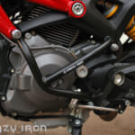 DUCATI MONSTER モンスター696 796 1100evoあんこ抜き モンスター696 / 796 車両をしっかり保護できるエンジンガード｜AxxL