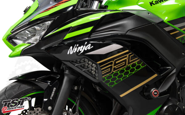 NINJA650/ER6f 専用 カスタムLEDフロントウインカー｜AxxL