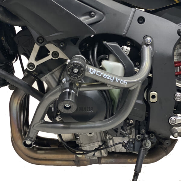 YAMAHA YZF R6  スタント仕様 YZF-R6用 倒れても傷つかないスタントケージ｜AxxL