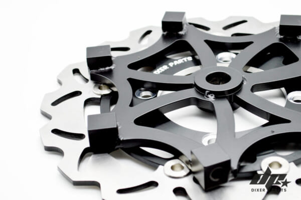 DAYTONA675/ストリートトリプル DIXER PARTS トリプルキャリパー