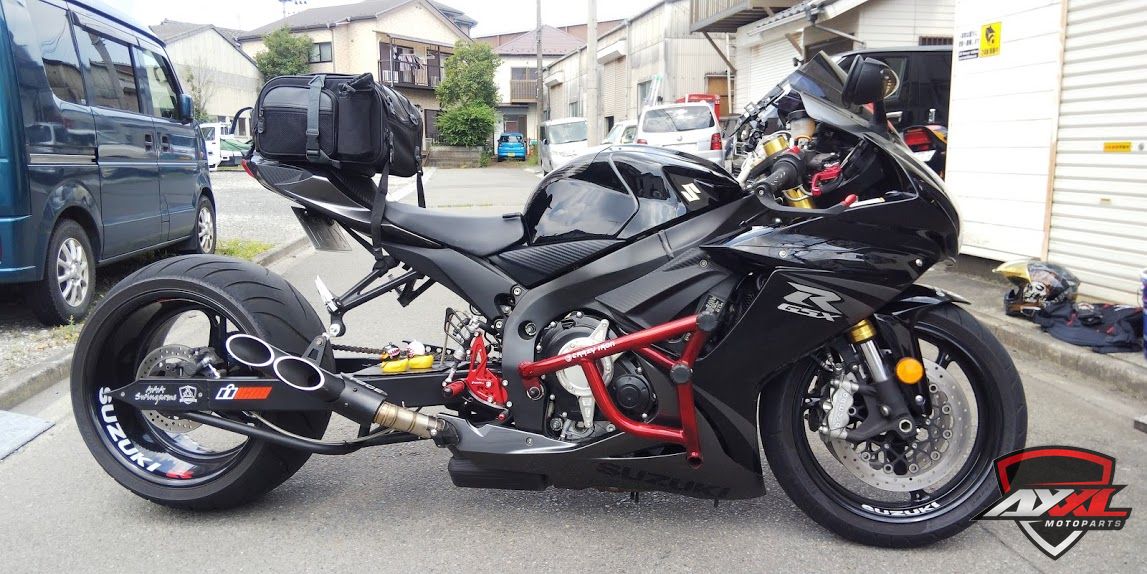 ロンスイのGSXR750へスタントケージ、バックステップを装着 ! | AxxL